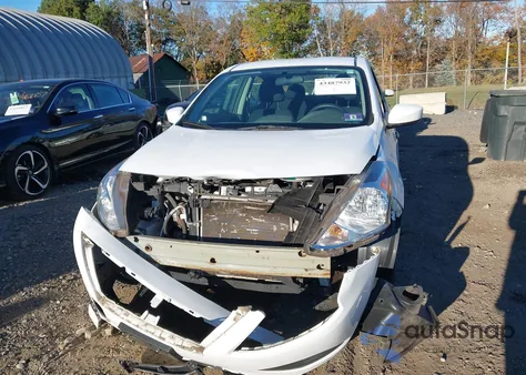 2019 Nissan Versa 1.6 S+ z USA, uszkodzony, nr VIN 3N1CN7APXKL824910